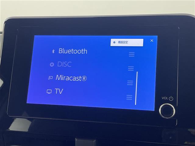 ヴォクシー Ｓ－Ｚ　ワンオーナー　純正ＤＡナビ　バックカメラ　ビルトインＥＴＣ２．０　レーダークルコン　コーナーセンサー　衝突軽減　レーンキープ　ＰＫＳＢ　ハーフレザー　両側電動スライドドア　シートヒーター　３眼ＬＥＤ（5枚目）