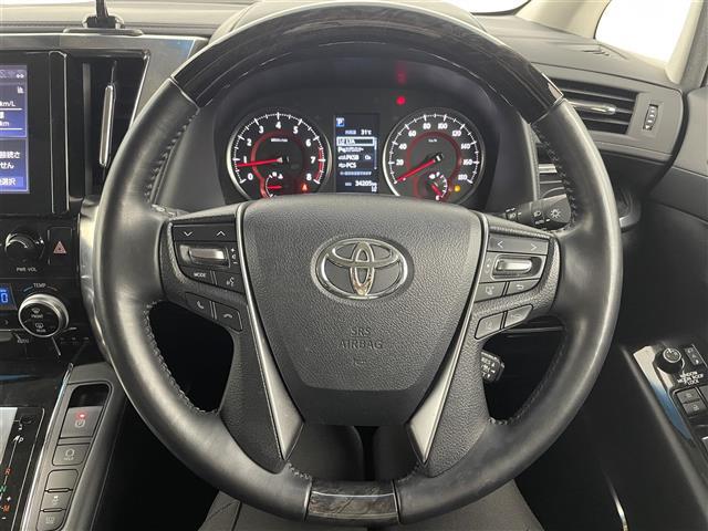 アルファード 2.5S Cパッケージ ワンオーナー Wサンルーフ 12.1型後席モニター 純正9型DA デジタルルームミラー トヨタセーフティセンス 両側電動スライドドア シートヒーター/ベンチレーション パワーバックドア 3眼LED(24枚目)