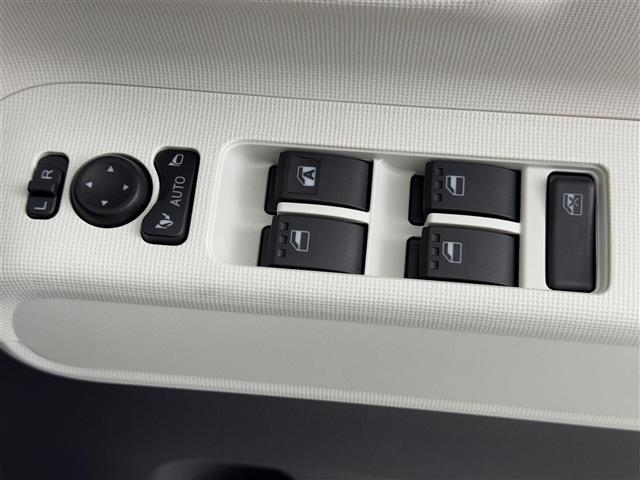 ムーヴキャンバス ストライプスＧ　純正９型ＤＡ（フルセグＴＶ）　バックカメラ　ワイヤレス充電　ホッとカップホルダー　コーナーセンサー　衝突被害軽減ブレーキ　レーンキープ　先行車発進お知らせ　両側電動スライドドア　シートヒーター　ＬＥＤ（32枚目）