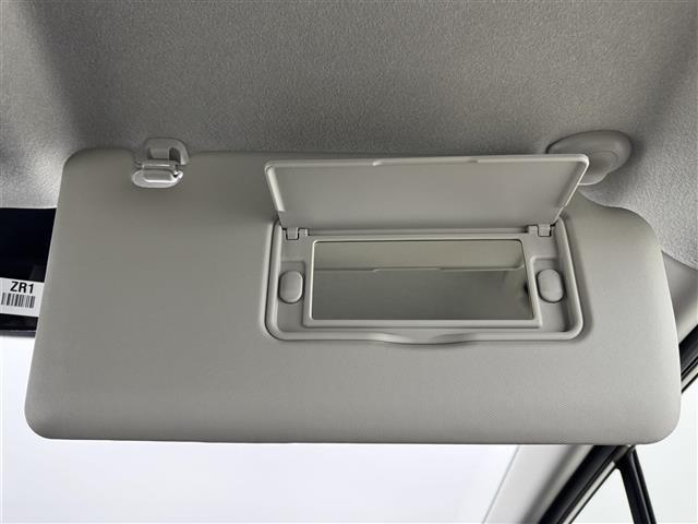 フリード ｅ：ＨＥＶクロスター　登録済未使用車　純正ナビ／フルセグＴＶ　バックカメラ　アダプティブクルコン　コーナーセンサー　衝突軽減　レーンキープ　アクセル踏み間違い防止　ＢＳＭ　両側電動スライドドア　シートヒーター　ＬＥＤライト（32枚目）