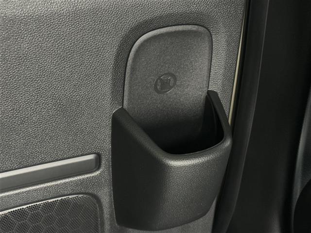 フリード ｅ：ＨＥＶクロスター　登録済未使用車　純正ナビ／フルセグＴＶ　バックカメラ　アダプティブクルコン　コーナーセンサー　衝突軽減　レーンキープ　アクセル踏み間違い防止　ＢＳＭ　両側電動スライドドア　シートヒーター　ＬＥＤライト（34枚目）