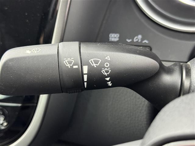 カムリ Ｇ　純正９型ナビ／フルセグＴＶ　バックカメラ　ビルトインＥＴＣ　前後ドライブレコーダー　コーナーセンサー　レーダークルコン　衝突軽減ブレーキ　レーンキープ　ＢＳＭ　ＰＫＳＢ　ＭＴモード付ＡＴ　パワーシート（26枚目）