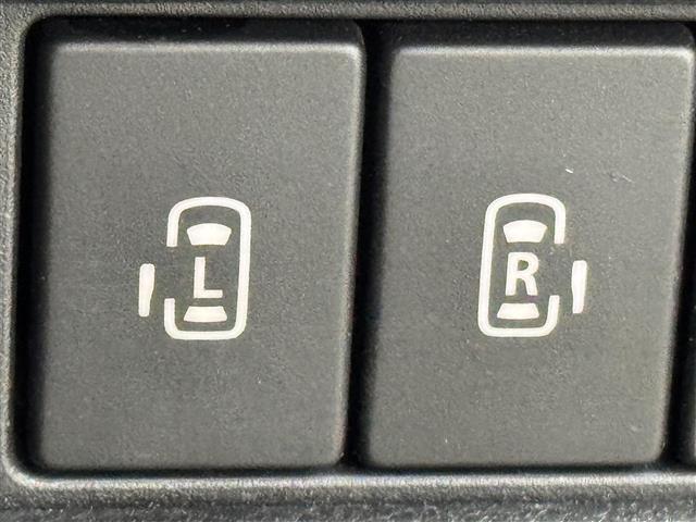 スペーシアギア ハイブリッドＸＺ　ターボ　純正８型ナビ（フルセグＴＶ）　全方位カメラ　衝突被害軽減　レーンキープ　コーナーセンサー　両側パワースライドドア　ルーフレール　パドルシフト　アイドリングストップシートヒーター　前後ドラレコ　ＥＴＣ（10枚目）