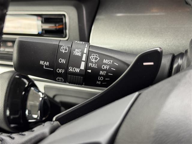 スペーシアギア ハイブリッドＸＺ　ターボ　純正８型ナビ（フルセグＴＶ）　全方位カメラ　衝突被害軽減　レーンキープ　コーナーセンサー　両側パワースライドドア　ルーフレール　パドルシフト　アイドリングストップシートヒーター　前後ドラレコ　ＥＴＣ（26枚目）