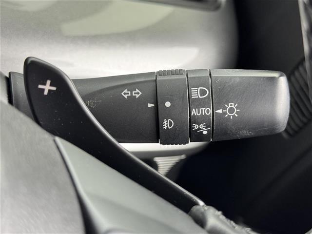 スペーシアギア ハイブリッドＸＺ　ターボ　純正８型ナビ（フルセグＴＶ）　全方位カメラ　衝突被害軽減　レーンキープ　コーナーセンサー　両側パワースライドドア　ルーフレール　パドルシフト　アイドリングストップシートヒーター　前後ドラレコ　ＥＴＣ（27枚目）