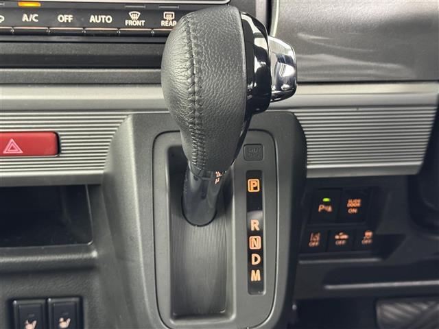 スペーシアギア ハイブリッドＸＺ　ターボ　純正８型ナビ（フルセグＴＶ）　全方位カメラ　衝突被害軽減　レーンキープ　コーナーセンサー　両側パワースライドドア　ルーフレール　パドルシフト　アイドリングストップシートヒーター　前後ドラレコ　ＥＴＣ（32枚目）