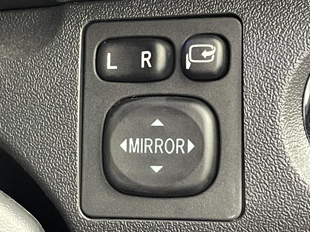 ハイエースバン スーパーＧＬ　ダーク　プライムＩＩ　ワンオーナー　純正ナビ／フルセグＴＶ　全方位カメラ　ビルトインＥＴＣ　前方ドラレコ　コーナーセンサー　衝突被害軽減ブレーキ　レーンキープ　アクセル踏み間違い防止　両側スライドドア　ベットキット　ＬＥＤ（34枚目）