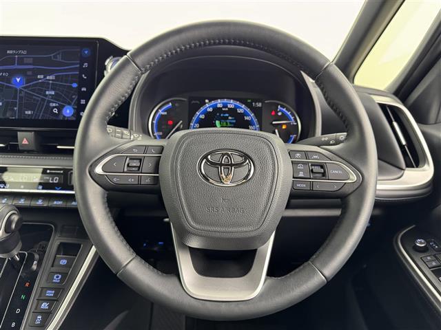ヴォクシー ハイブリッドS-Z 純正14型後席モニター 純正10.5型DAナビ 快適利便パッケージ ユニバーサルステップ トヨタセーフティセンス アクセル踏み間違い防止 両側電動スライドドア パワーバックドア シートヒーター ETC(23枚目)
