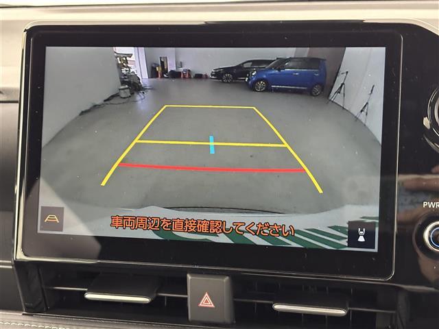 ノア ハイブリッドＳ－Ｚ　純正１０．５インチＤＡナビ　バックカメラ　快適利便Ｈｉｇｈ　ＥＴＣ２．０　トヨタセーフティセンス　アクセル踏み間違い防止　両側電動スライドドア　シートヒーター　ステアリングヒーター　パワーバックドア（6枚目）
