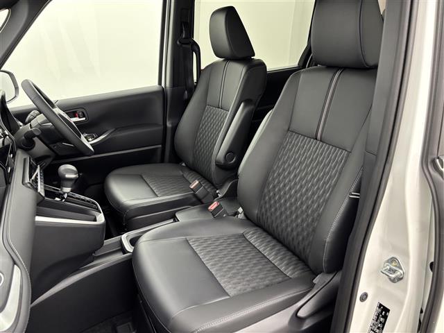 ノア ハイブリッドＳ－Ｚ　純正１０．５インチＤＡナビ　バックカメラ　快適利便Ｈｉｇｈ　ＥＴＣ２．０　トヨタセーフティセンス　アクセル踏み間違い防止　両側電動スライドドア　シートヒーター　ステアリングヒーター　パワーバックドア（36枚目）