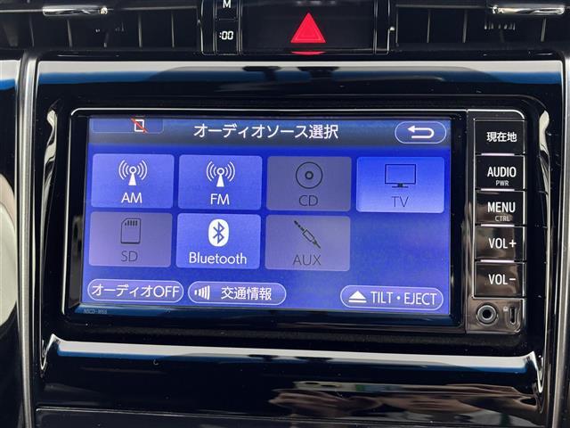 ハリアー エレガンス　Ｇ’ｓ　純正ナビ／フルセグＴＶ　バックカメラ　ＥＴＣ　衝突軽減ブレーキ　レーンキープ　横滑り防止装置　アイドリングストップ　ＭＴモード付ＡＴ　ハーフレザー　パワーシート　純正１９インチＡＷ　ＬＥＤヘッドライト（4枚目）