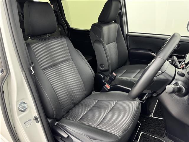 ヴォクシー ZS 煌II 後席モニター 純正9型ナビ/フルセグTV バックカメラ ETC クルーズコントロール コーナーセンサー 衝突軽減ブレーキ レーンキープ アクセル踏み間違い防止 両側電動スライドドア 純正16インチAW(14枚目)