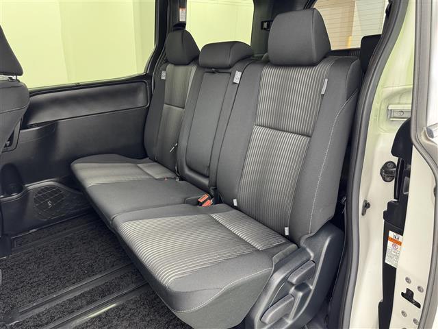 ヴォクシー ZS 煌II 後席モニター 純正9型ナビ/フルセグTV バックカメラ ETC クルーズコントロール コーナーセンサー 衝突軽減ブレーキ レーンキープ アクセル踏み間違い防止 両側電動スライドドア 純正16インチAW(36枚目)