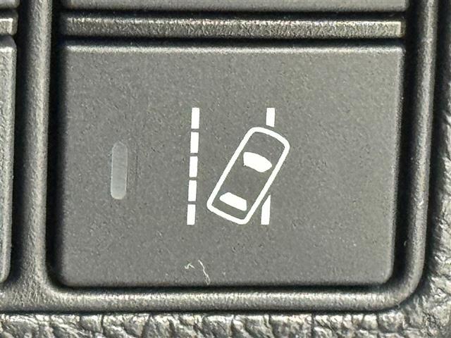 シビック ハッチバック 純正ナビ/フルセグTV バックカメラ ビルトインETC2.0 前方ドラレコ アダプティブクルコン 衝突軽減ブレーキ レーンキープ パドルシフト ハーフレザー パワーシート シートヒーター LEDライト(10枚目)