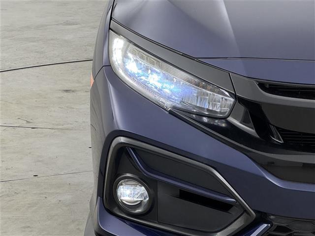 シビック ハッチバック 純正ナビ/フルセグTV バックカメラ ビルトインETC2.0 前方ドラレコ アダプティブクルコン 衝突軽減ブレーキ レーンキープ パドルシフト ハーフレザー パワーシート シートヒーター LEDライト(17枚目)