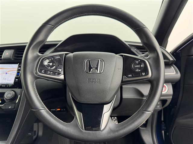 シビック ハッチバック 純正ナビ/フルセグTV バックカメラ ビルトインETC2.0 前方ドラレコ アダプティブクルコン 衝突軽減ブレーキ レーンキープ パドルシフト ハーフレザー パワーシート シートヒーター LEDライト(24枚目)