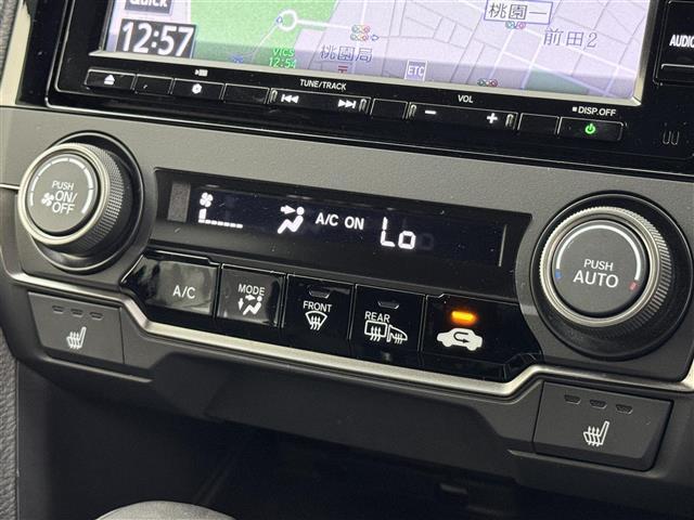シビック ハッチバック 純正ナビ/フルセグTV バックカメラ ビルトインETC2.0 前方ドラレコ アダプティブクルコン 衝突軽減ブレーキ レーンキープ パドルシフト ハーフレザー パワーシート シートヒーター LEDライト(28枚目)