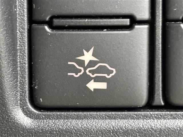 ノア ハイブリッドSi ダブルバイビーIII ワンオーナー 純正ナビ/フルセグTV バックカメラ クルーズコントロール コーナーセンサー 衝突軽減 レーンキープ アクセル踏み間違い防止 両側電動スライドドア ハーフレザー シートヒーター LED(11枚目)