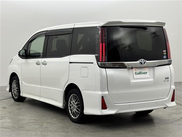 ノア ハイブリッドSi ダブルバイビーIII ワンオーナー 純正ナビ/フルセグTV バックカメラ クルーズコントロール コーナーセンサー 衝突軽減 レーンキープ アクセル踏み間違い防止 両側電動スライドドア ハーフレザー シートヒーター LED(20枚目)