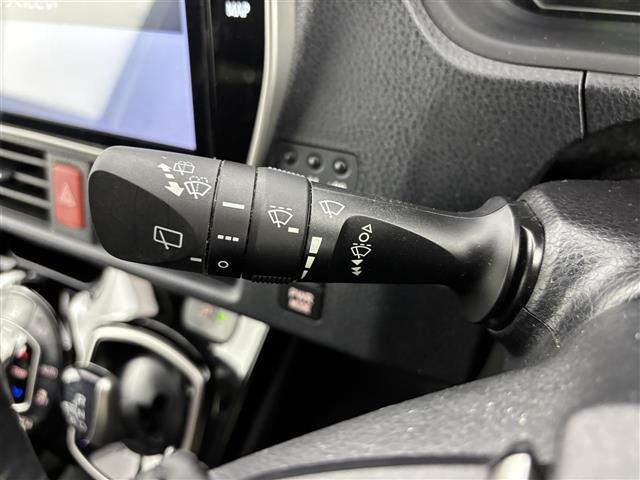 ノア ハイブリッドSi ダブルバイビーIII ワンオーナー 純正ナビ/フルセグTV バックカメラ クルーズコントロール コーナーセンサー 衝突軽減 レーンキープ アクセル踏み間違い防止 両側電動スライドドア ハーフレザー シートヒーター LED(26枚目)