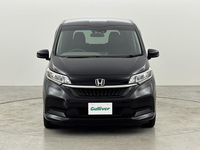 フリード Ｇ・ホンダセンシング　純正９インチナビ　ＥＴＣ　バックカメラ　両側パワースライドドア　前後ドライブレコーダー　前席シートヒーター　レーダークルーズコントロール　プリクラッシュセーフティ　レーンキープ　純正１５インチＡＷ（42枚目）
