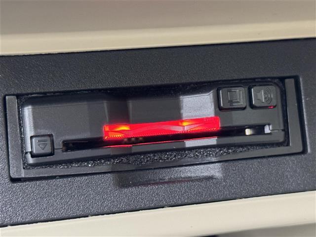 ランドクルーザープラド TX Lパッケージ サンルーフ 7人乗り アルパインナビ/フルセグTV バックカメラ ETC ドラレコ トヨタセーフティセンス アクセル踏み間違い防止 シートベンチレーション/ヒーター パワーシート 純正19インチAW(13枚目)
