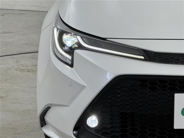 カローラツーリング ハイブリッド ダブルバイビー50ミリオンエディション 禁煙車 純正8型ディスプレイオーディオ(Bluetooth/Miracast) バックカメラ シートヒーター レーダークルコン ステアリングヒーター BSM LEDヘッドライト オートライト(18枚目)
