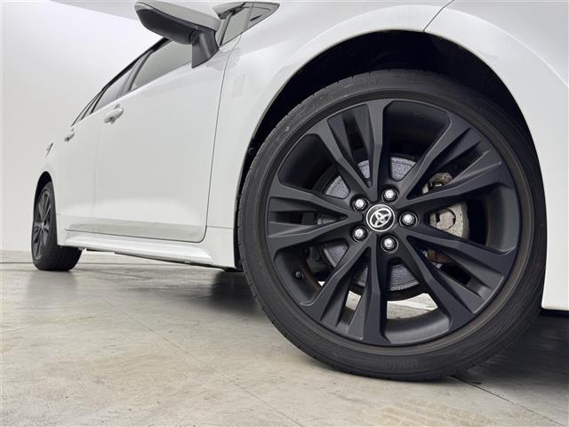 カローラツーリング ハイブリッド ダブルバイビー50ミリオンエディション 禁煙車 純正8型ディスプレイオーディオ(Bluetooth/Miracast) バックカメラ シートヒーター レーダークルコン ステアリングヒーター BSM LEDヘッドライト オートライト(19枚目)