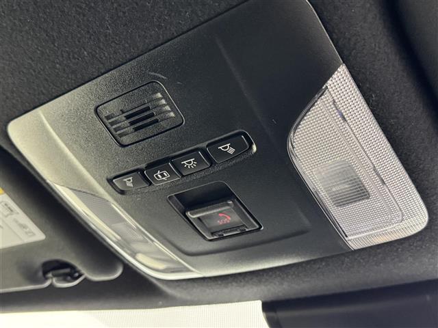 カローラツーリング ハイブリッド ダブルバイビー50ミリオンエディション 禁煙車 純正8型ディスプレイオーディオ(Bluetooth/Miracast) バックカメラ シートヒーター レーダークルコン ステアリングヒーター BSM LEDヘッドライト オートライト(32枚目)