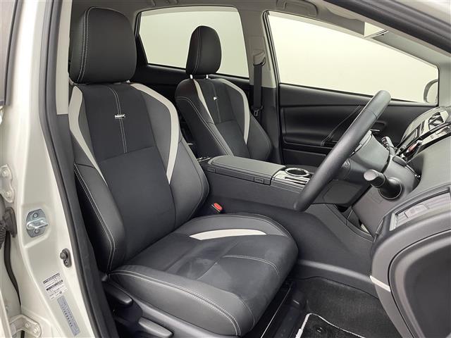 プリウスアルファ Sツーリングセレクション・G’s GS'エアロ 純正ナビ/フルセグTV バックカメラ ビルトインETC コーナーセンサー 横滑り防止装置 フォグランプ ハーフレザーシート プッシュスタート ステアリングリモコン GS'18インチAW(14枚目)