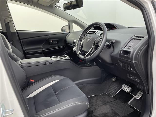 プリウスアルファ Sツーリングセレクション・G’s GS'エアロ 純正ナビ/フルセグTV バックカメラ ビルトインETC コーナーセンサー 横滑り防止装置 フォグランプ ハーフレザーシート プッシュスタート ステアリングリモコン GS'18インチAW(22枚目)