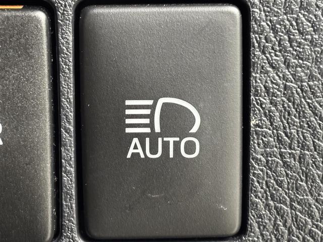 アルファード 2.5S タイプゴールド モデリスタエアロ 純正9型ナビ バックカメラ ETC トヨタセーフティセンス レーダークルーズコントロール アクセル踏み間違い防止 両側電動スライドドア ハーフレザー パワーバックドア 3眼LED(10枚目)