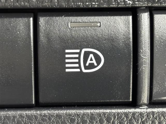 ハリアー G モデリスタエアロ 純正12.3型DA/フルセグTV バックカメラ デジタルルームミラー ETC2.0 ドラレコ トヨタセーフティセンス アクセル踏み間違い防止 ハーフレザー パワーバックドア LED(9枚目)