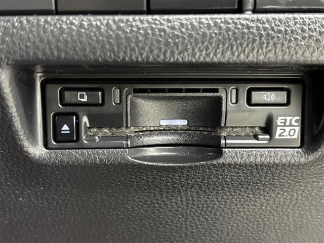 ハリアー G モデリスタエアロ 純正12.3型DA/フルセグTV バックカメラ デジタルルームミラー ETC2.0 ドラレコ トヨタセーフティセンス アクセル踏み間違い防止 ハーフレザー パワーバックドア LED(12枚目)