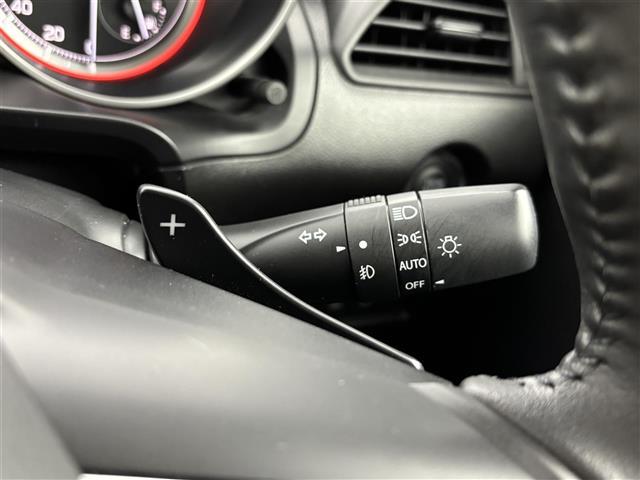 スイフト XL 純正ナビ/フルセグTV 全方位カメラ ビルトインETC 前方ドライブレコーダー クルーズコントロール 衝突軽減ブレーキ レーンキープ パドルシフト プッシュスタート シートヒーター 純正16インチAW(26枚目)