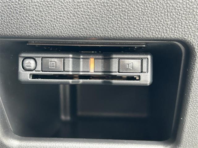 ムーヴキャンバス GメイクアップVS SAIII 純正ナビゲーション・パノラマモニター・ビルトインETC・ドライブレコーダー・両側パワースライドドア・運転席シートヒーター・衝突回避支援ブレーキ・車線逸脱警報・誤発進抑制制御・先行車発進お知らせ(19枚目)