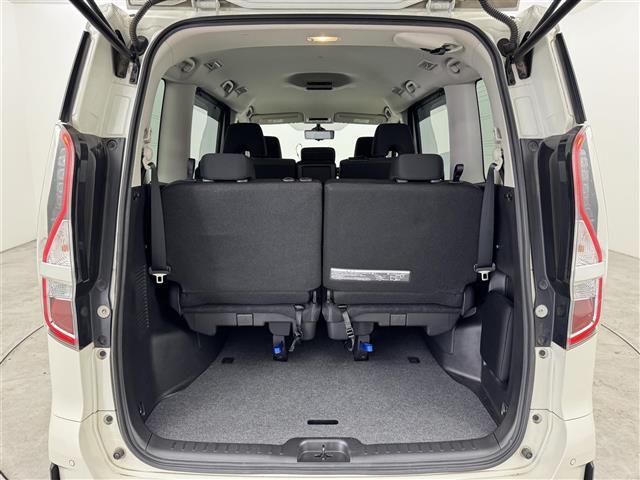 セレナ ハイウェイスター V 純正9インチナビ ETC ドライブレコーダー デジタルルームミラー アラウンドビューモニター 両側パワースライドドア プロパイロット エマージェンシーブレーキ レーンキープ コーナーセンサー LED(16枚目)