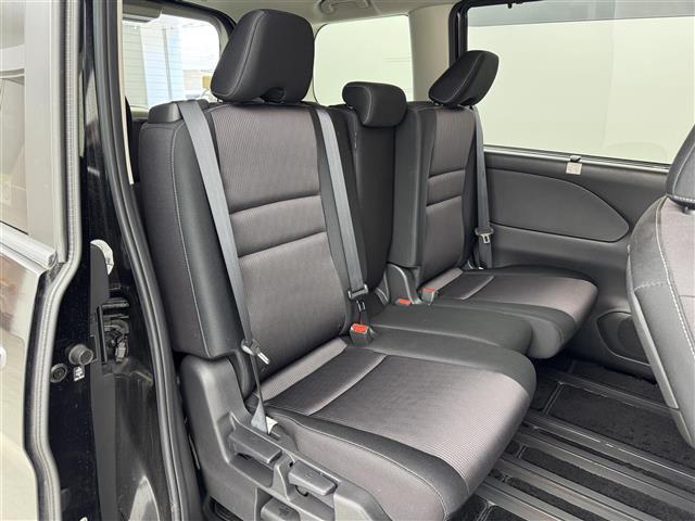 セレナ ハイウェイスターVセレクションII 純正9型ナビ/フルセグTV 全方位カメラ デジタルルームミラー ETC 前方ドラレコ プロパイロット コーナーセンサー エマージェンシーブレーキ レーンキープ パーキングアシスト 両側電動スライドドア(15枚目)