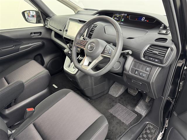 セレナ ハイウェイスターVセレクションII 純正9型ナビ/フルセグTV 全方位カメラ デジタルルームミラー ETC 前方ドラレコ プロパイロット コーナーセンサー エマージェンシーブレーキ レーンキープ パーキングアシスト 両側電動スライドドア(23枚目)