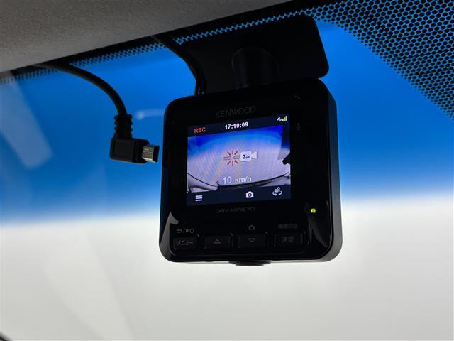 アルファード ２．５Ｓ　Ｃパッケージ　Ｗサンルーフ　モデリスタエアロ　純正ナビ／バックカメラ　デジタルルームミラー　トヨタセーフティセンス　アクセル踏み間違い防止　両側電動スライドドア　シートベンチレーション／ヒーター　パワーバックドア（12枚目）