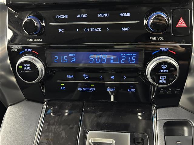 アルファード ２．５Ｓ　Ｃパッケージ　Ｗサンルーフ　モデリスタエアロ　純正ナビ／バックカメラ　デジタルルームミラー　トヨタセーフティセンス　アクセル踏み間違い防止　両側電動スライドドア　シートベンチレーション／ヒーター　パワーバックドア（30枚目）