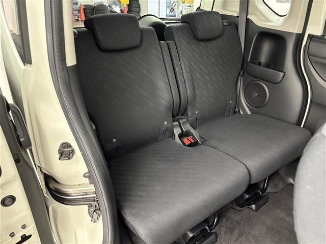 Ｎ－ＢＯＸカスタム Ｇ　社外ディスプレイオーディオ（ＢＴ）　バックカメラ　両側電動スライドドア　横滑り防止装置　ＥＣＯＮ　プッシュスタート　電動格納式ドアミラー　純正フロアマット　オートライト　純正１４インチアルミホイール（15枚目）