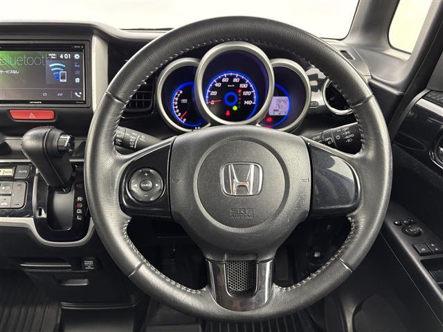 Ｎ－ＢＯＸカスタム Ｇ　社外ディスプレイオーディオ（ＢＴ）　バックカメラ　両側電動スライドドア　横滑り防止装置　ＥＣＯＮ　プッシュスタート　電動格納式ドアミラー　純正フロアマット　オートライト　純正１４インチアルミホイール（23枚目）