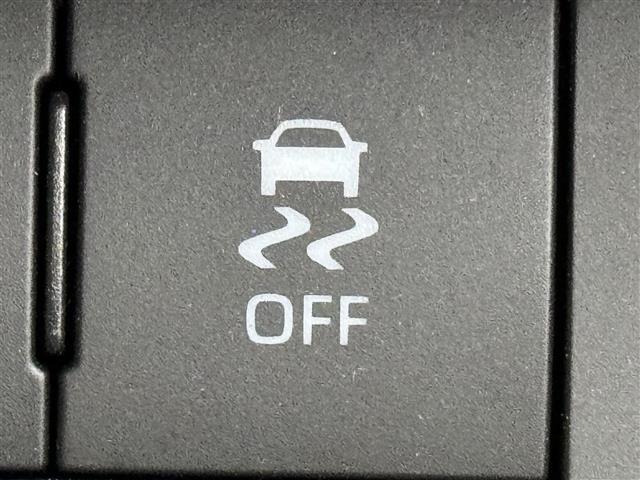 ムーヴキャンバス ストライプスG 純正ナビ/フルセグTV バックカメラ ホッとカップホルダー 前後ドライブレコーダー コーナーセンサー 衝突被害軽減ブレーキ アイドリングストップ 両側電動スライドドア シートヒーター プッシュスタート(8枚目)