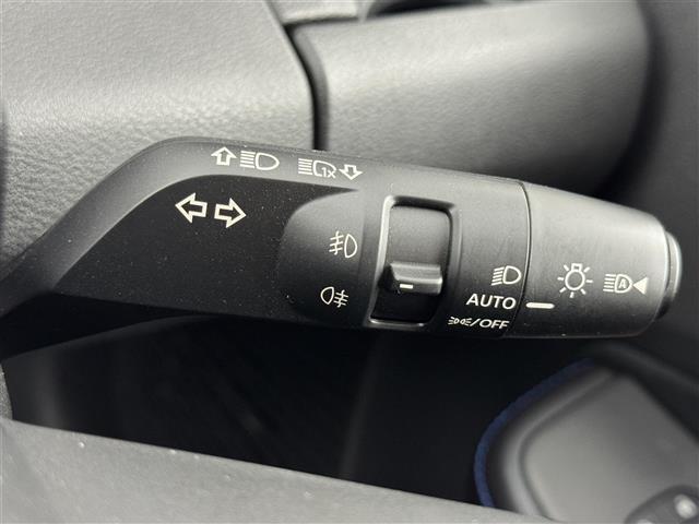 ノート オーテック　ＦＯＵＲ　純正ナビ／フルセグＴＶ　全方位カメラ　ワイヤレス充電　デジタルルームミラー　プロパイロット　エマージェンシーブレーキ　レーンキープ　ＢＳＭ　アクセル踏み間違い防止　シートヒーター　ステアリングヒーター（27枚目）