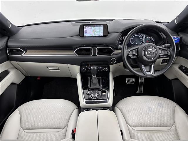 CX-8 XD Lパッケージ 純正ナビ 全方位カメラ BOSE レーダークルコン コーナーセンサー 衝突軽減 レーンキープ アクセル踏み間違い防止 BSM ステアリングヒーター シートベンチレーション/ヒーター パワーバックドア(2枚目)