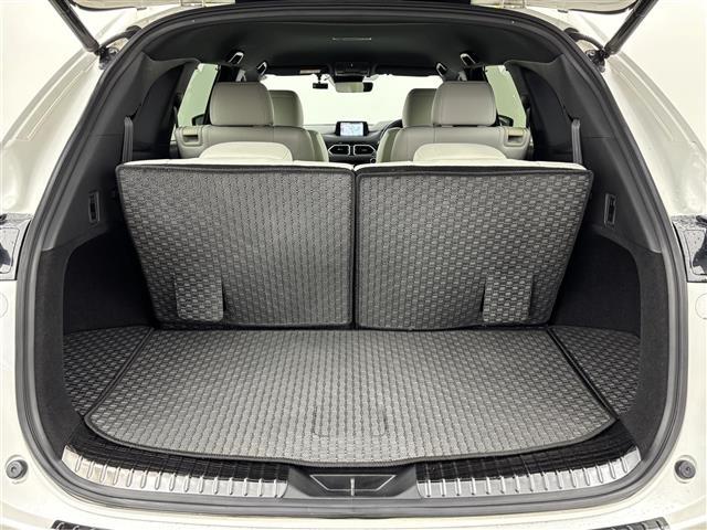 CX-8 XD Lパッケージ 純正ナビ 全方位カメラ BOSE レーダークルコン コーナーセンサー 衝突軽減 レーンキープ アクセル踏み間違い防止 BSM ステアリングヒーター シートベンチレーション/ヒーター パワーバックドア(16枚目)