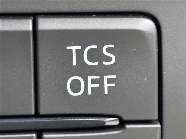 CX-8 XD Lパッケージ 純正ナビ 全方位カメラ BOSE レーダークルコン コーナーセンサー 衝突軽減 レーンキープ アクセル踏み間違い防止 BSM ステアリングヒーター シートベンチレーション/ヒーター パワーバックドア(31枚目)