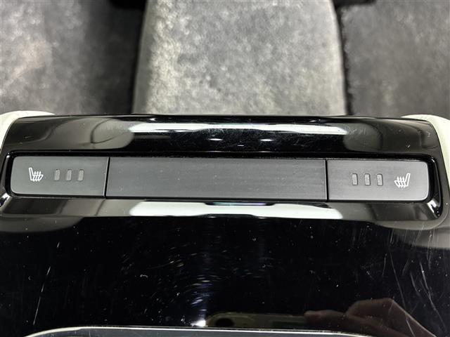 CX-8 XD Lパッケージ 純正ナビ 全方位カメラ BOSE レーダークルコン コーナーセンサー 衝突軽減 レーンキープ アクセル踏み間違い防止 BSM ステアリングヒーター シートベンチレーション/ヒーター パワーバックドア(36枚目)