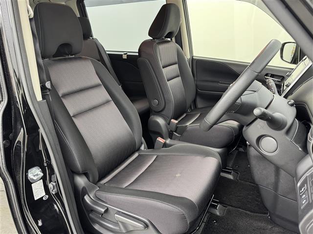 セレナ ハイウェイスターG プロパイロットエディション 純正9型ナビ/フルセグTV バックカメラ ETC プロパイロット コーナーセンサー エマージェンシーブレーキ レーンキープ 両側電動スライドドア プッシュスタート Wエアコン 純正16インチAW(14枚目)